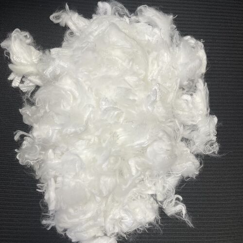 Son şirket haberleri İşlenmemiş Polyester Elyaf ve Geri Dönüştürülmüş Polyester Elyaf: Fiyat, Kalite ve Sürdürülebilirlik Dengeleri