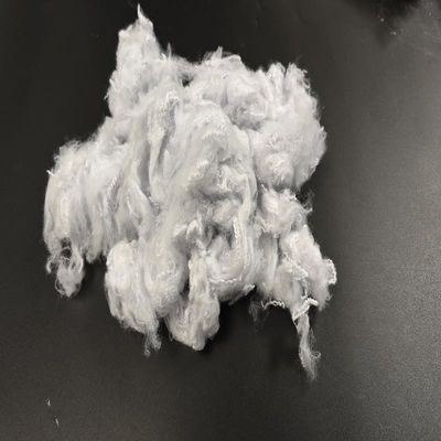 İyi Kaliteli Dönüştürülmüş 1.4D*38mm Katı Poliester Staple Fiber