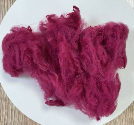 İyi bir fiyat. Geri dönüştürülmüş Polyester Staple Fiber 2.5D 51mm Plum Mor çevrimiçi