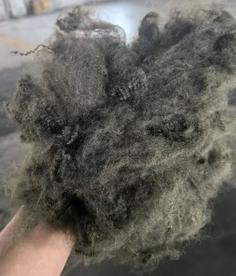 İyi bir fiyat. Geri Dönüşümlü Polyester Elyaf 6D 51mm Yeşil Kahve Düşük Nem Emme çevrimiçi