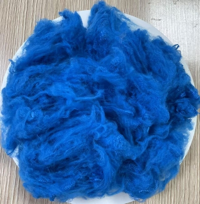 İyi bir fiyat. Geri dönüştürülmüş Polyester Staple Fiber 1.5D 38mm Peacock Blue çevrimiçi