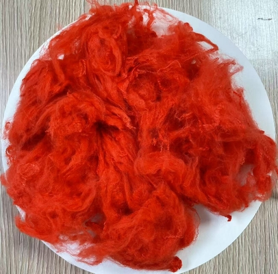 İyi bir fiyat. Renkli Polyester Fiber 1.5D 38mm Yüksek kırışıklık direnci çevrimiçi