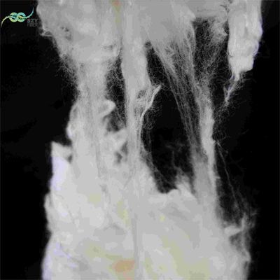 Beyaz dokunulmamış kumaşlar için yüksek uzatma 60 mm alev gerileyici poliester lifleri