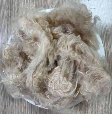 İyi bir fiyat. Renkli Dope Boyalı Polyester Fiber Yüksek Dayanıklılık A Sınıfı çevrimiçi