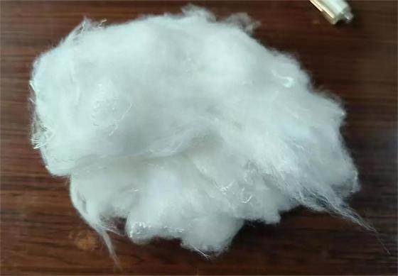 İyi bir fiyat. Recycled Polyester Staple Fiber PSF 1.2 Denier x 38 mm 1.33 dtex * 38 mm Packed in PP Bales 300kg/bale çevrimiçi