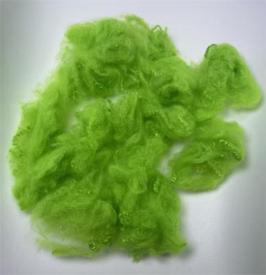 İyi bir fiyat. Lightweight Recycled Polyester Staple Fiber with Good Chemical Resistance and Qiuxiang Green Color çevrimiçi