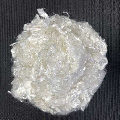 İyi bir fiyat. Soğutma Bulutu Kadife Staple Fiber 1.5D*64mm,Yatak Yemekleri Ev Tekstil Doldurma ve Kumaş için Cilt Dostu çevrimiçi