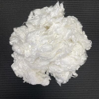 İyi bir fiyat. Yumuşak Yüksek FR Lyocell Selüloz Elyafı 1.33D*38MM, Otel Ateşe Karşı Dayanıklı Ateşe Karşı Dayanıklı Elyaflar Ateşe Karşı Tekstil Dönen ve Dokunmamış Kumaşlar çevrimiçi